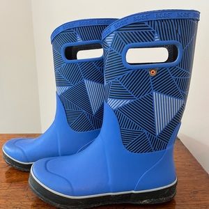 EUC Bogs Size 4 Rain Boots